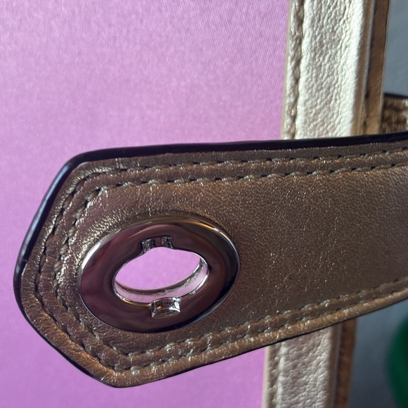 Coach: Brown Signature iPad case/holder with pink inside - Picture 6 of 16